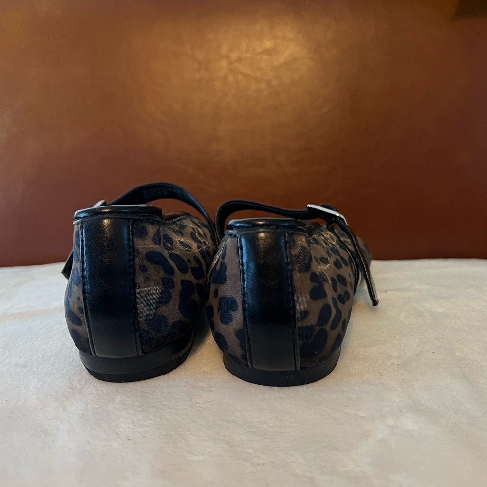 Steve Madden Animal Print Mary Jane Flats - Picture 5 of 8